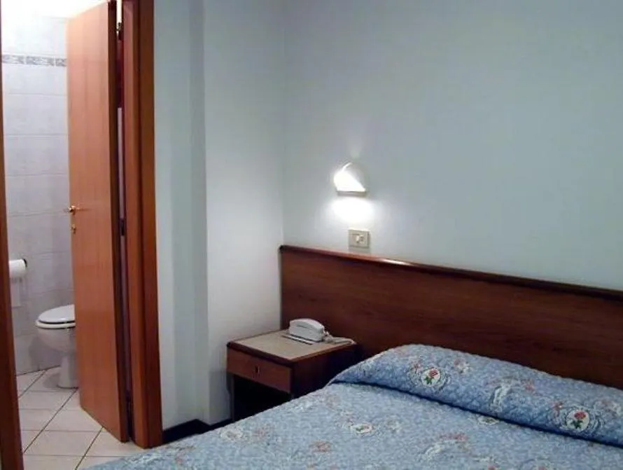 ***  Hotel Astoria Viareggio Italia